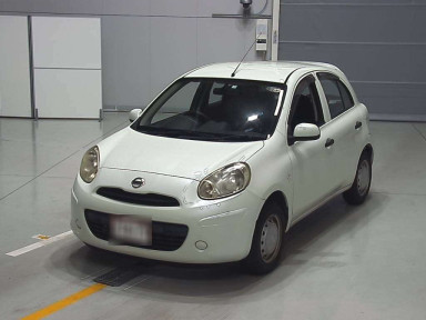 2013 Nissan March