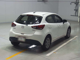 2017 Mazda Demio