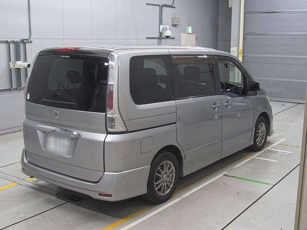 2010 Nissan Serena CC25[1]