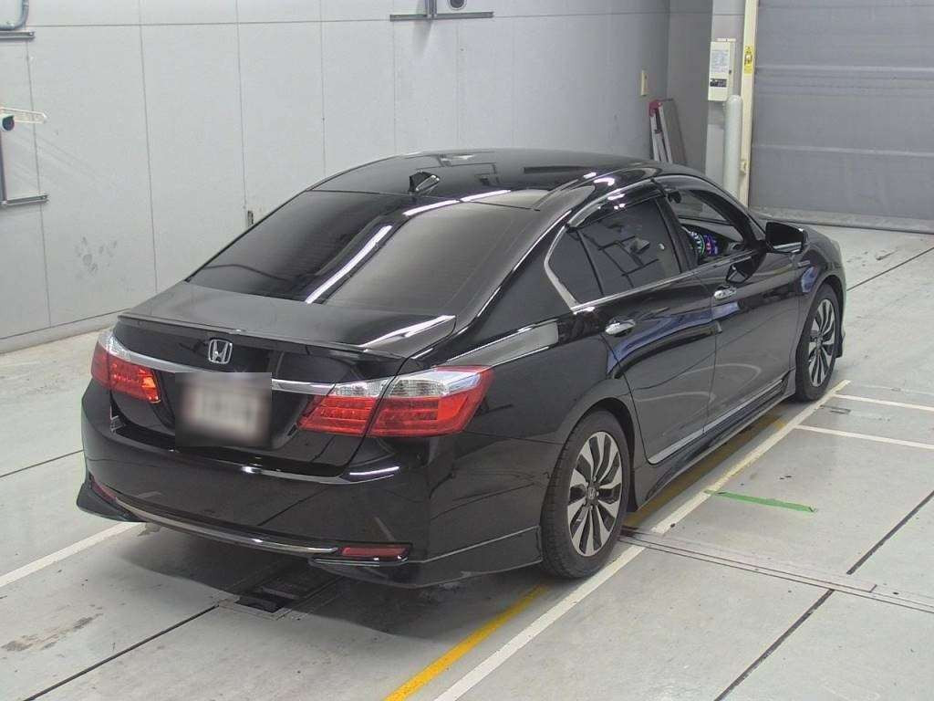 2014 Honda Accord Hybrid CR6[1]