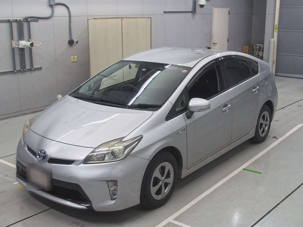 2013 Toyota Prius ZVW30[0]