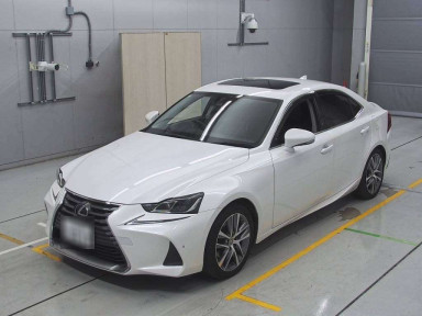 2017 Lexus IS