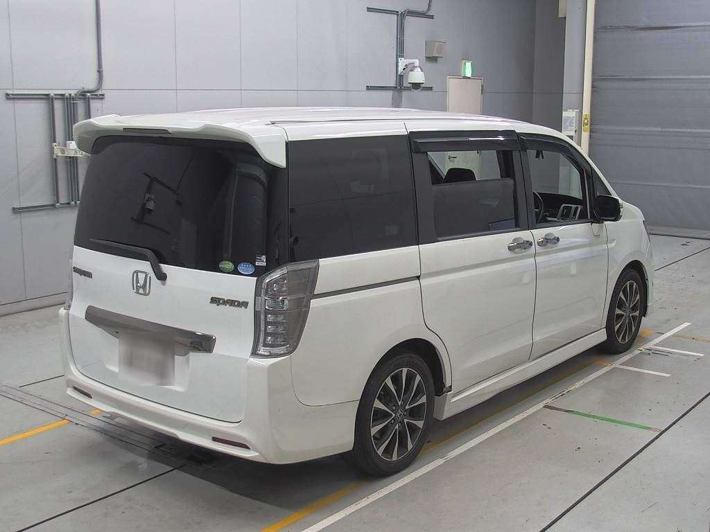 2014 Honda Step WGN Spada RK5[1]