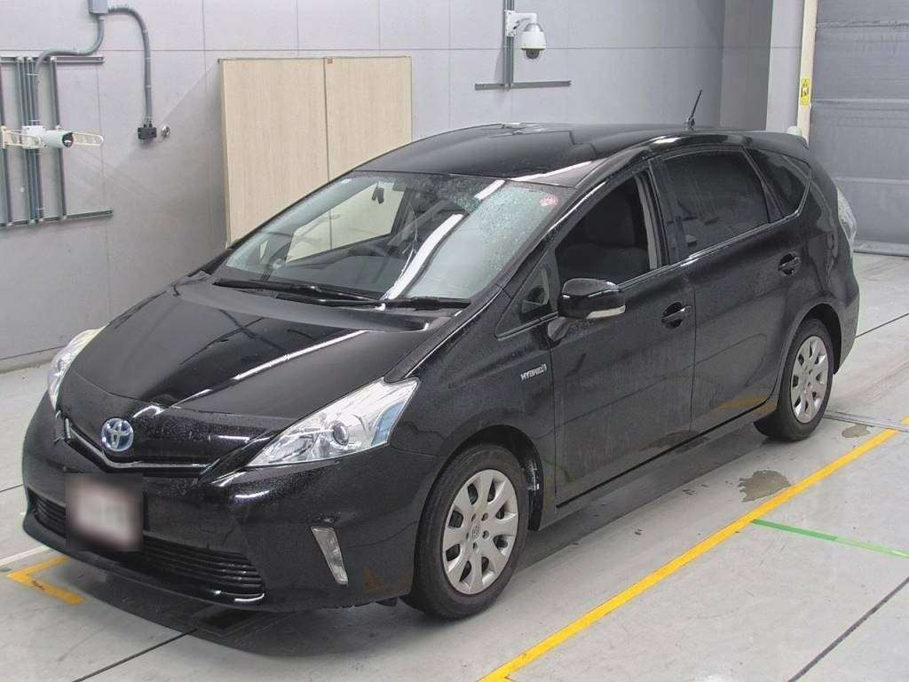 2012 Toyota Prius alpha ZVW41W[0]