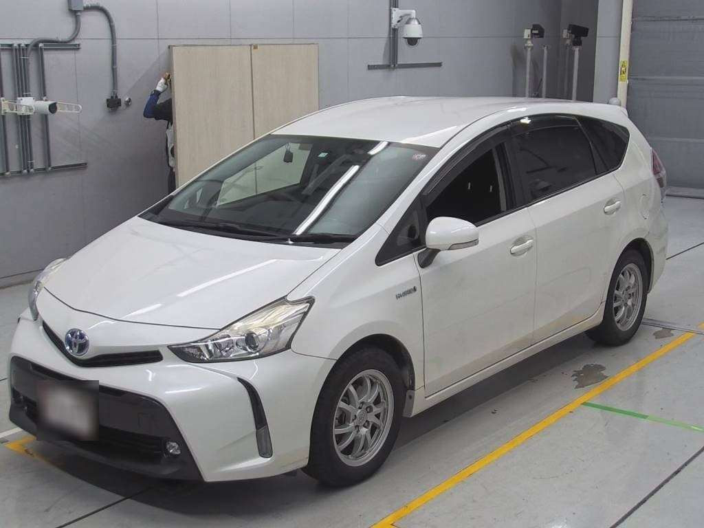 2016 Toyota Prius alpha ZVW41W[0]