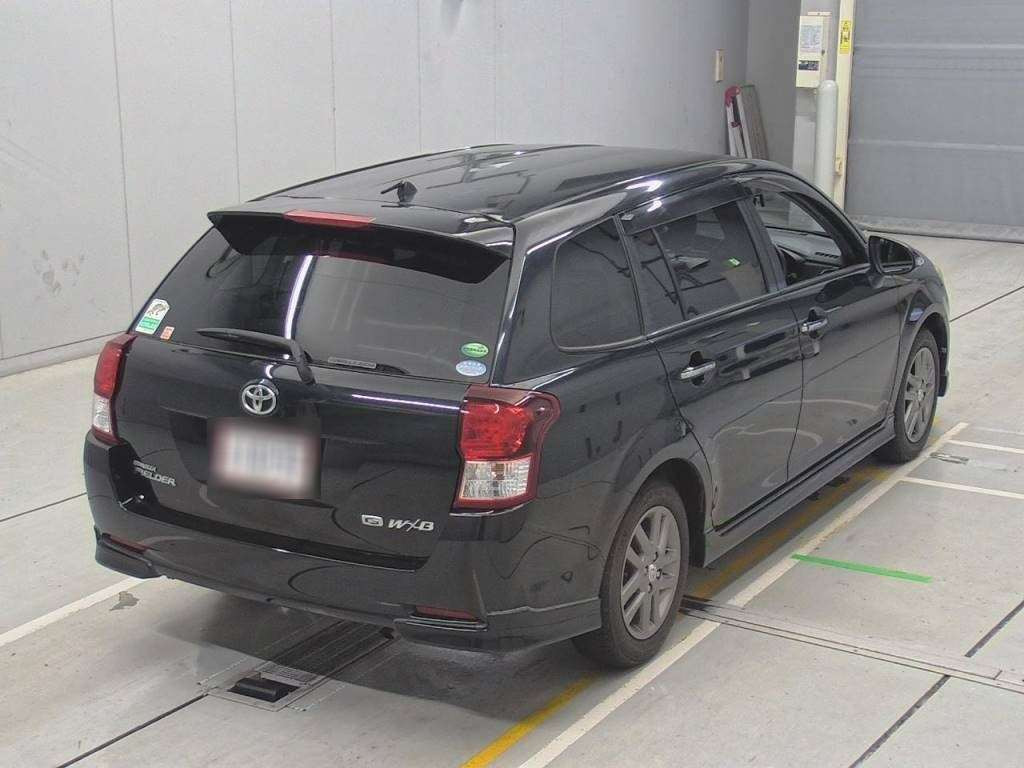 2013 Toyota Corolla Fielder NZE161G[1]