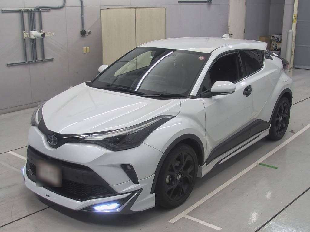 2021 Toyota C-HR ZYX11[0]