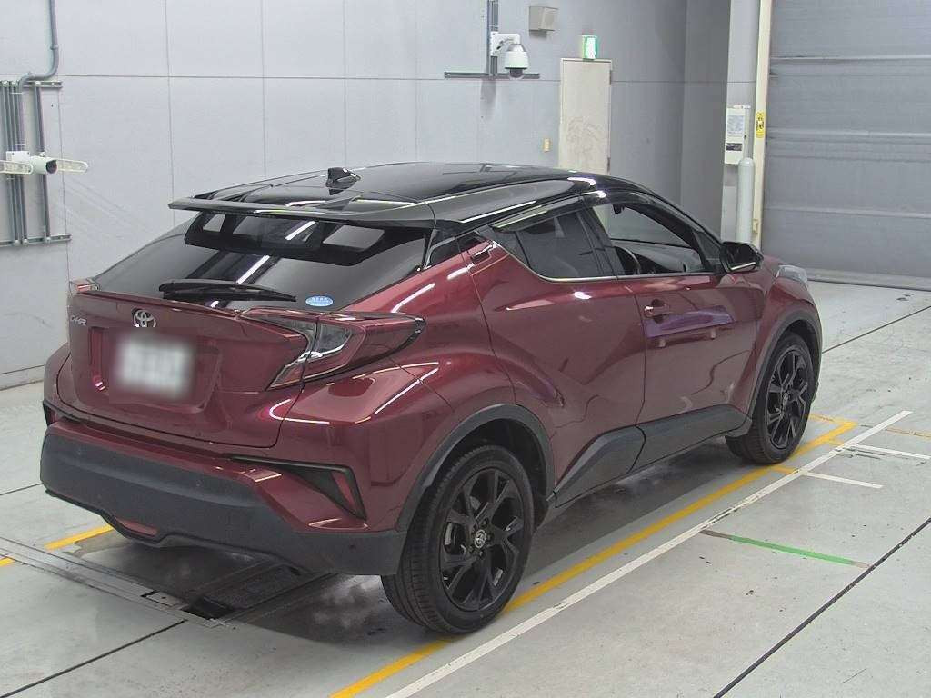 2019 Toyota C-HR NGX50[1]