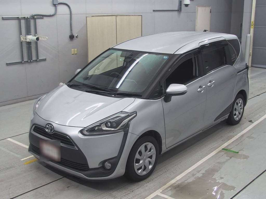 2017 Toyota Sienta NSP170G[0]