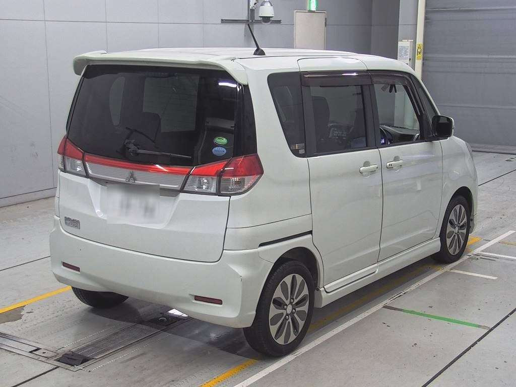 2014 Mitsubishi Delica D2 MB15S[1]