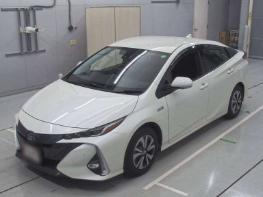 2019 Toyota Prius PHV