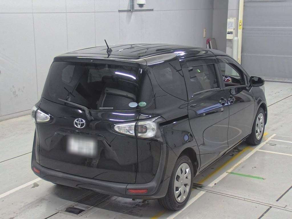 2017 Toyota Sienta NSP170G[1]