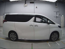 2022 Toyota Alphard