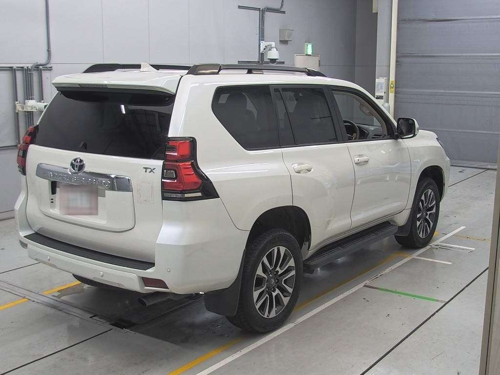 2021 Toyota Land Cruiser Prado TRJ150W[1]