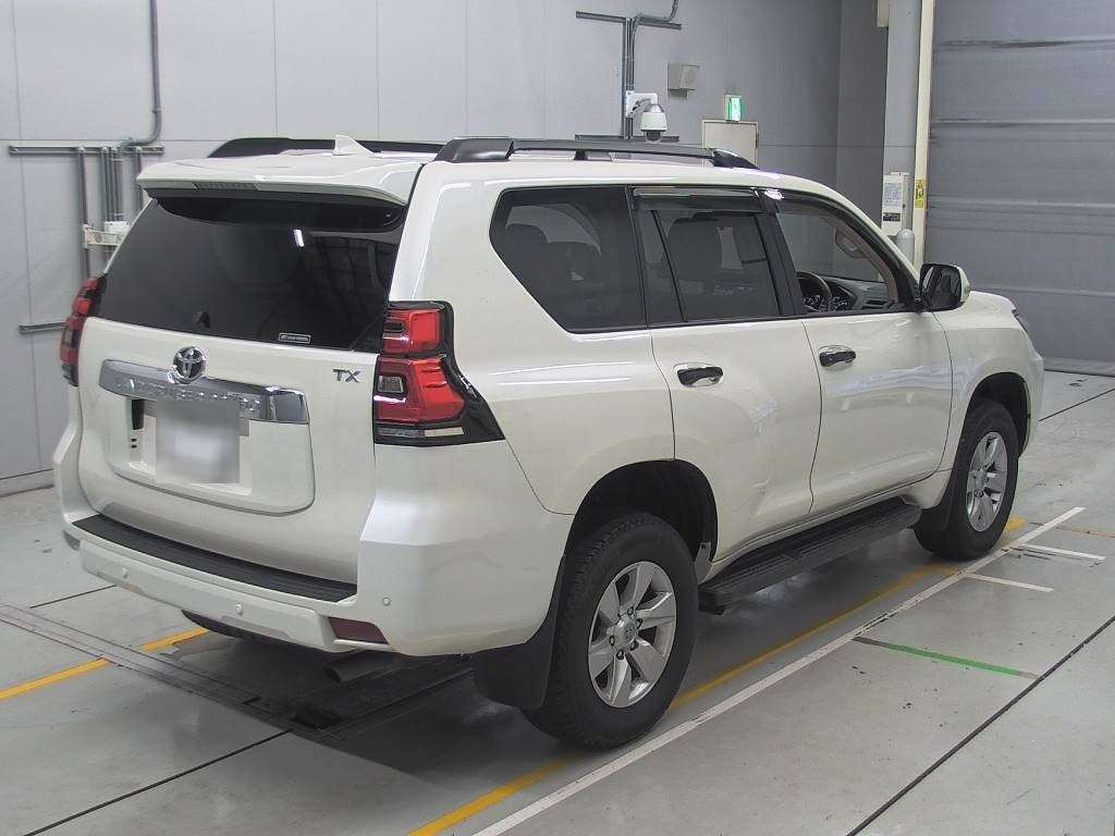 2023 Toyota Land Cruiser Prado TRJ150W[1]