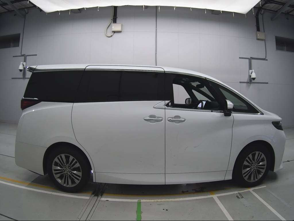 2023 Toyota Alphard Hybrid AAHH40W[2]