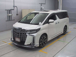 2022 Toyota Alphard Hybrid