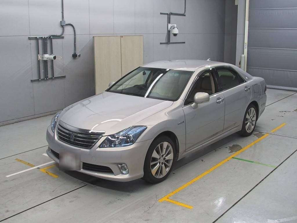 2011 Toyota Crown Hybrid GWS204[0]