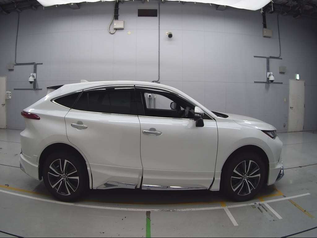 2021 Toyota Harrier MXUA80[2]