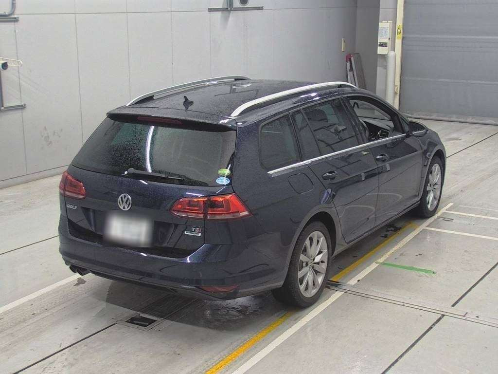 2016 Volkswagen Golf Variant AUCHP[1]