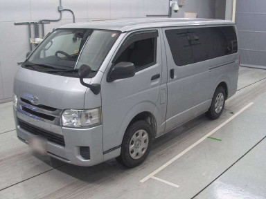 2016 Toyota Regiusace Van