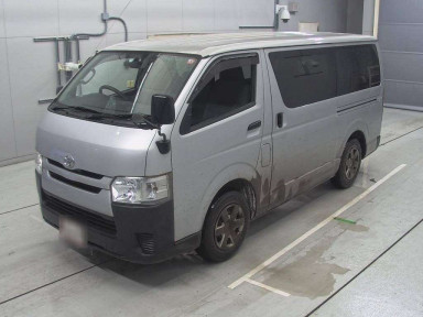 2015 Toyota Regiusace Van