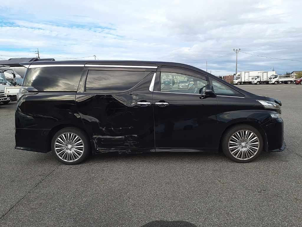 2016 Toyota Vellfire AGH30W[2]