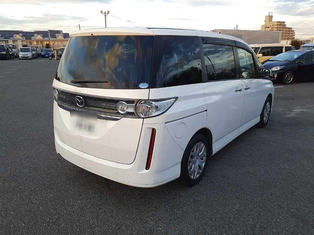 2010 Mazda Biante CCEFW[1]