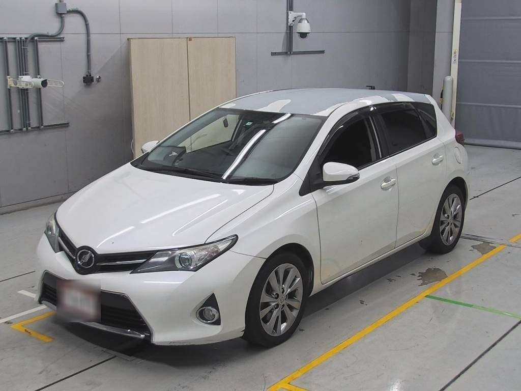 2012 Toyota Auris ZRE186H[0]