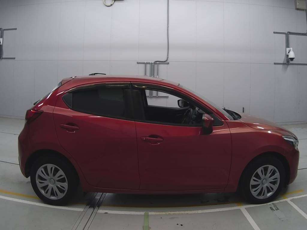 2016 Mazda Demio DJ3FS[2]