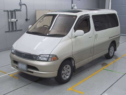 1998 Toyota Granvia