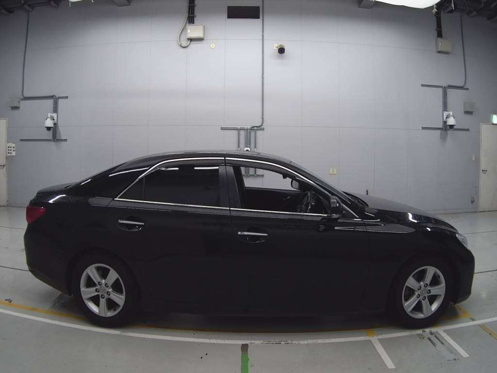 2010 Toyota Mark X GRX130[2]