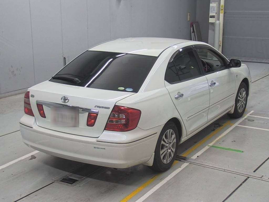 2005 Toyota Premio ZZT240[1]