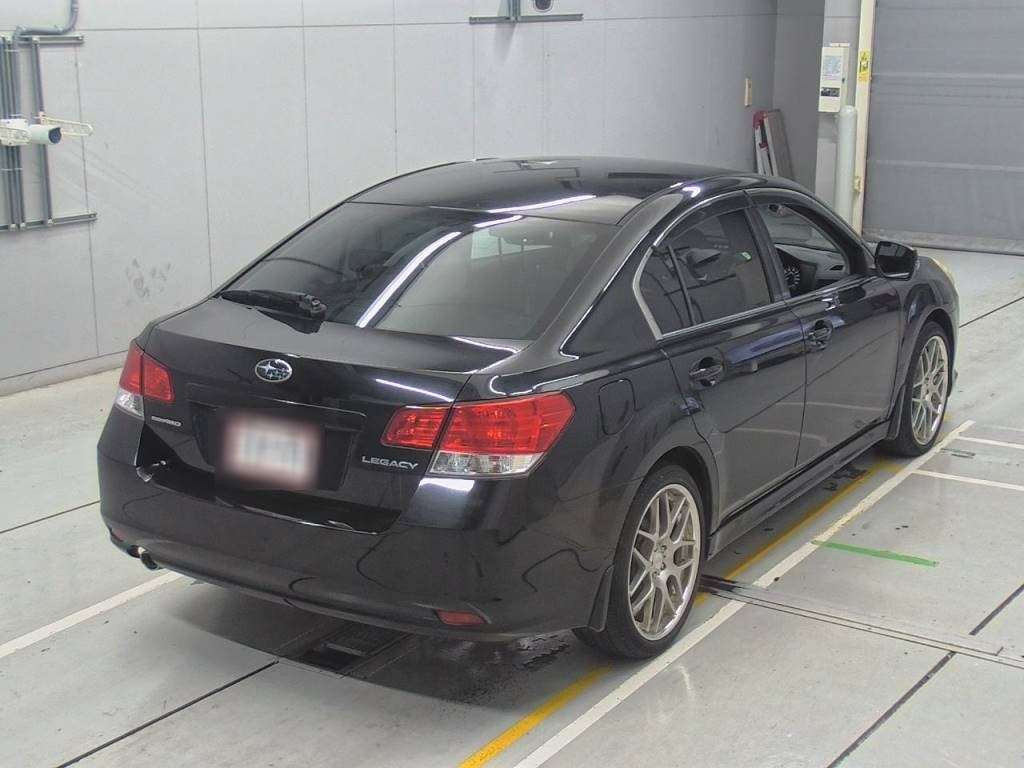 2011 Subaru Legacy B4 BM9[1]