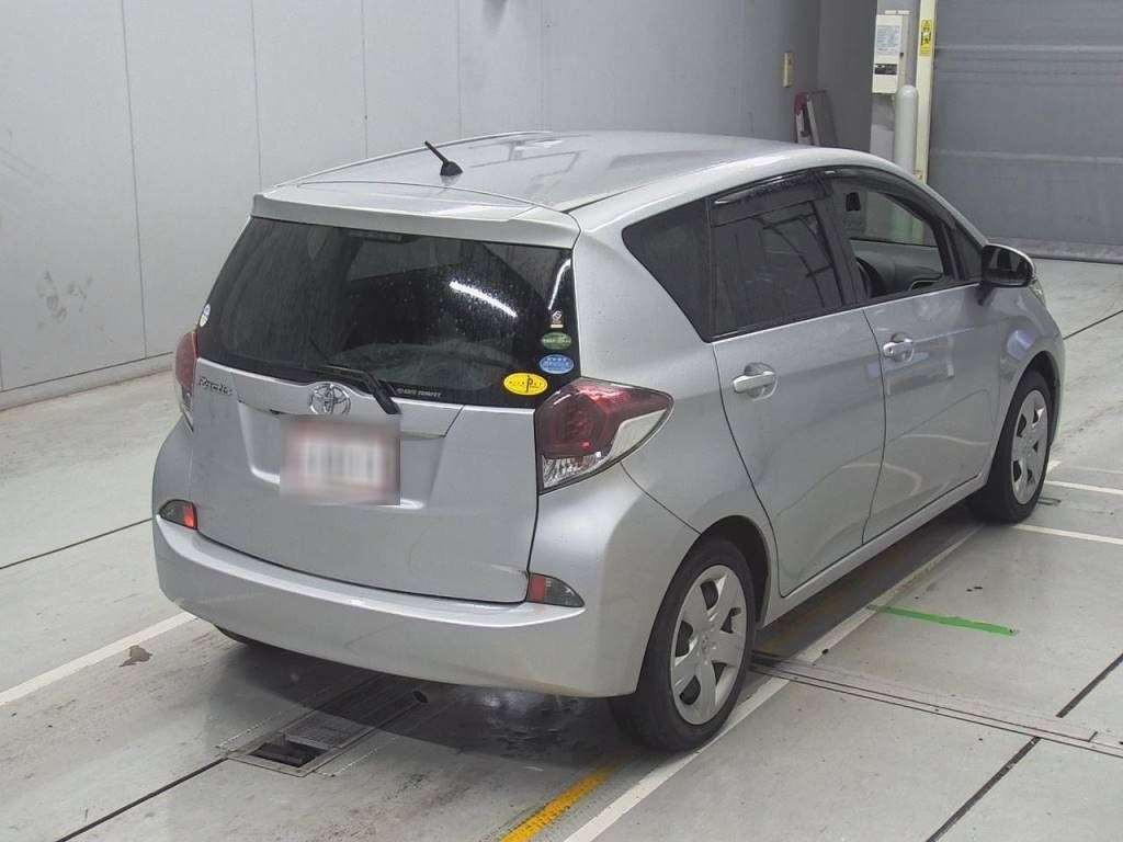 2015 Toyota Ractis NSP120[1]