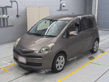 2010 Toyota Ractis