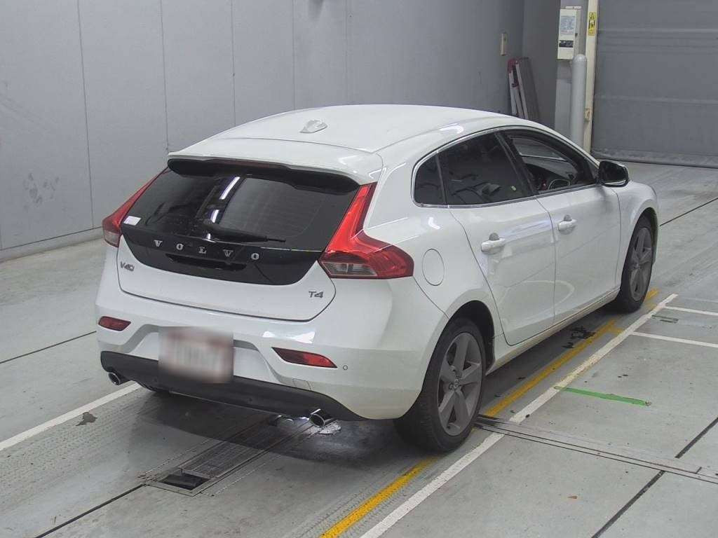 2014 Volvo V40 MB4164T[1]