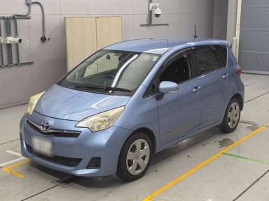 2011 Toyota Ractis