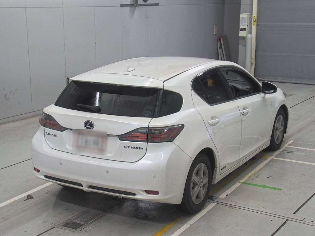 2011 Lexus CT ZWA10[1]