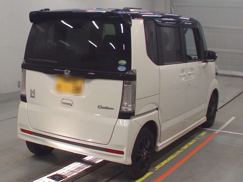 2015 Honda N-BOX CUSTOM JF2[1]