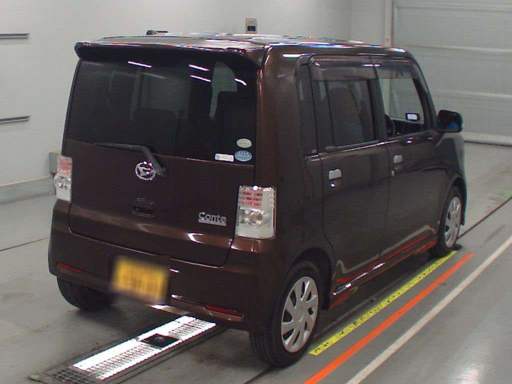 2011 Daihatsu Move Conte Custom L575S[1]