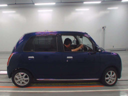 2007 Daihatsu Miragino