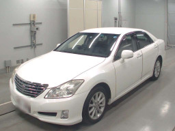 2009 Toyota Crown