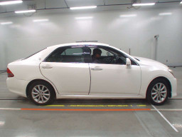 2009 Toyota Crown