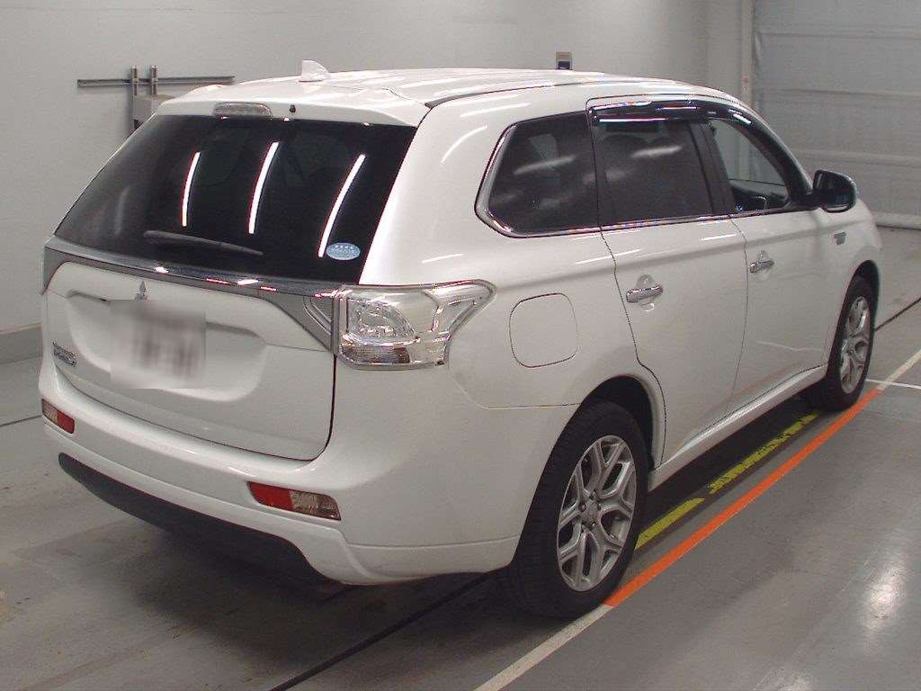 2014 Mitsubishi Outlander PHEV GG2W[1]