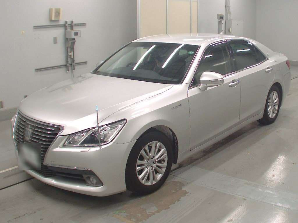 2015 Toyota Crown Hybrid AWS210[0]