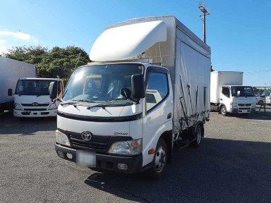 2011 Toyota Dyna Truck