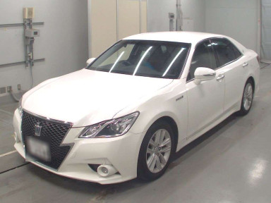 2013 Toyota Crown Hybrid