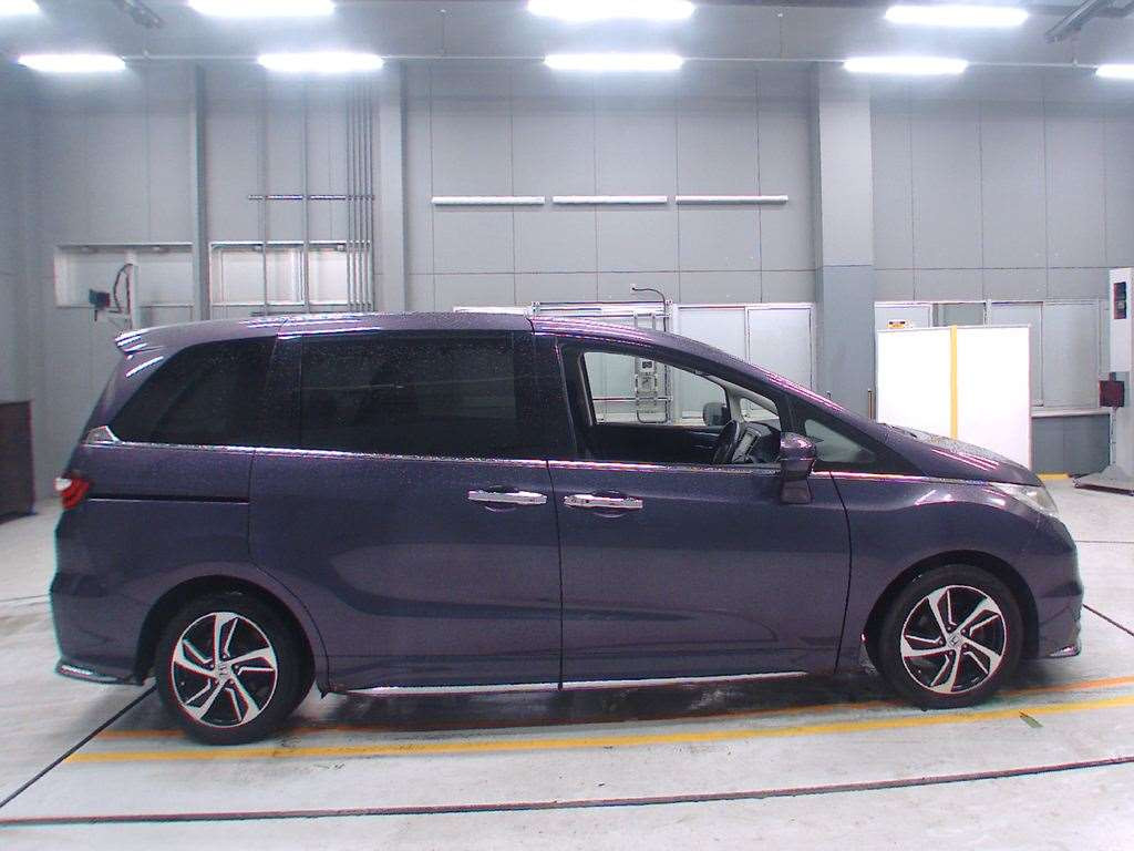 2016 Honda Odyssey RC1[2]