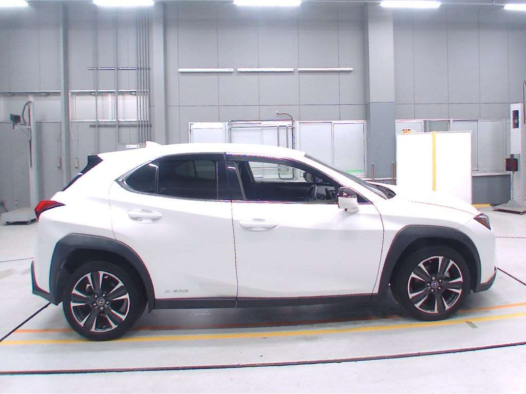 2019 Lexus UX MZAH10[2]